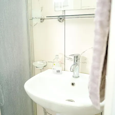 Citynest * Nicosia